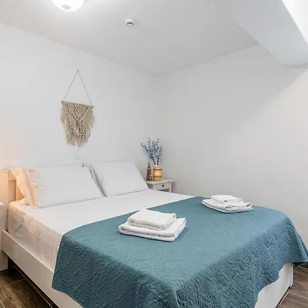 My House * Κύθνος